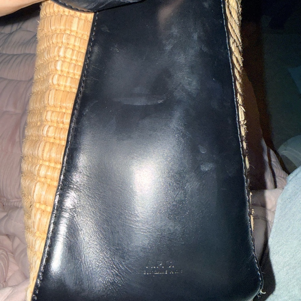 A.P.C. Tan and Black Woven Tote Bag - Picture 4 of 8